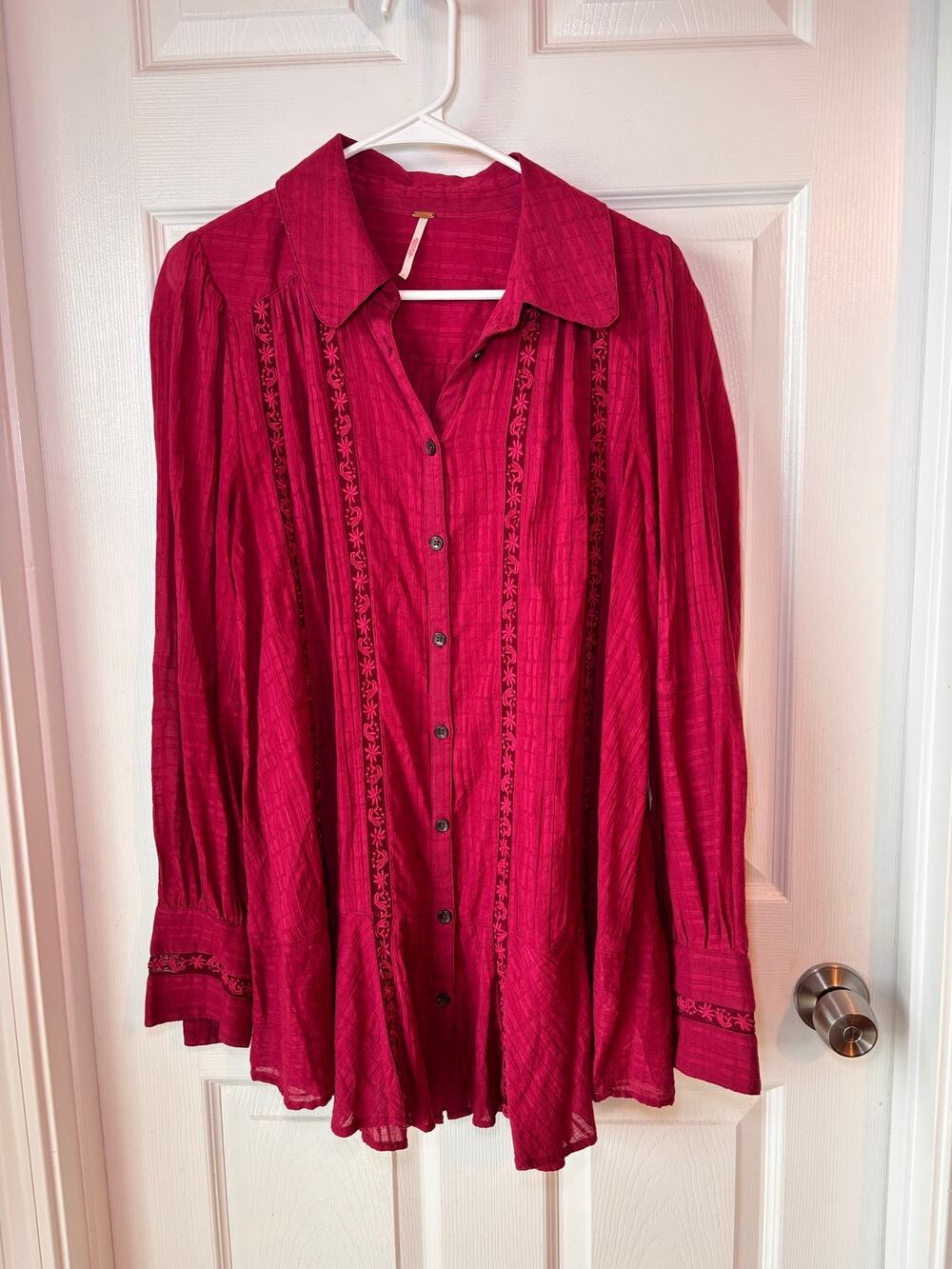 Free People Women’s Medium Burgundy Embroidered Button Front Boho Tunic Blouse